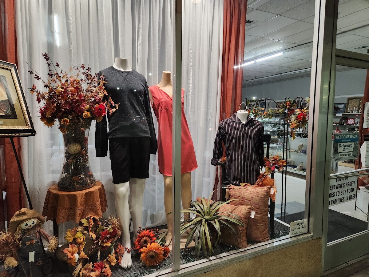 ReNewed Thrift Store in Lemoore