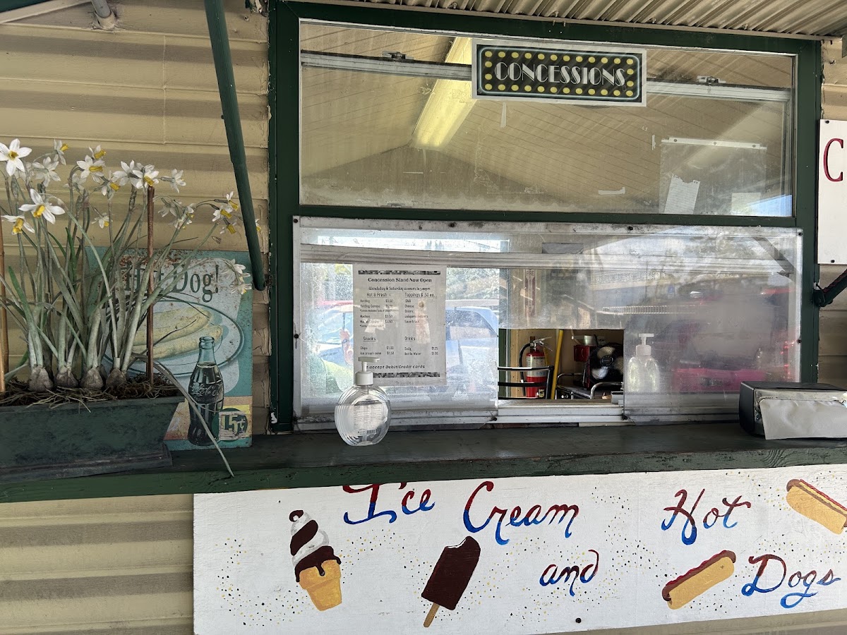 Faith Farm Thrift Store in Fort Lauderdale