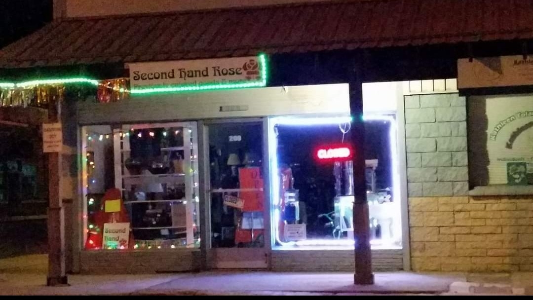 Secondhand Rose Thrift in Portola