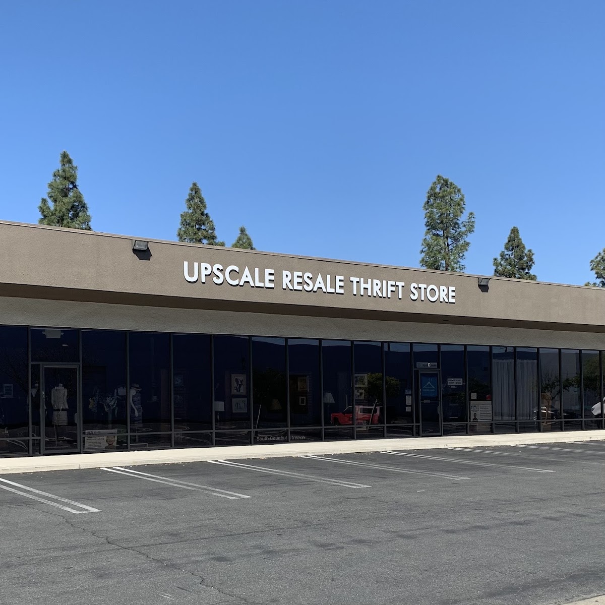 Upscale Resale Thrift Store Laguna Hills in Laguna Hills