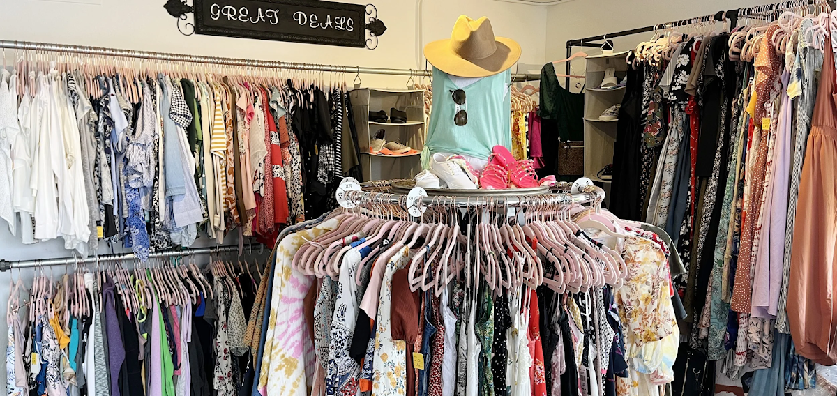 Threadz Pop-Up Shop in Huntington Beach
