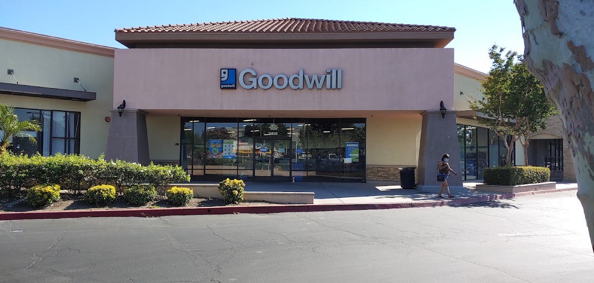 Goodwill Southern California Retail Store & Donation Center in Fontana