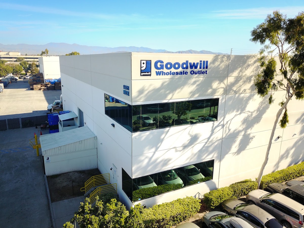 Goodwill Wholesale Outlet in Oxnard
