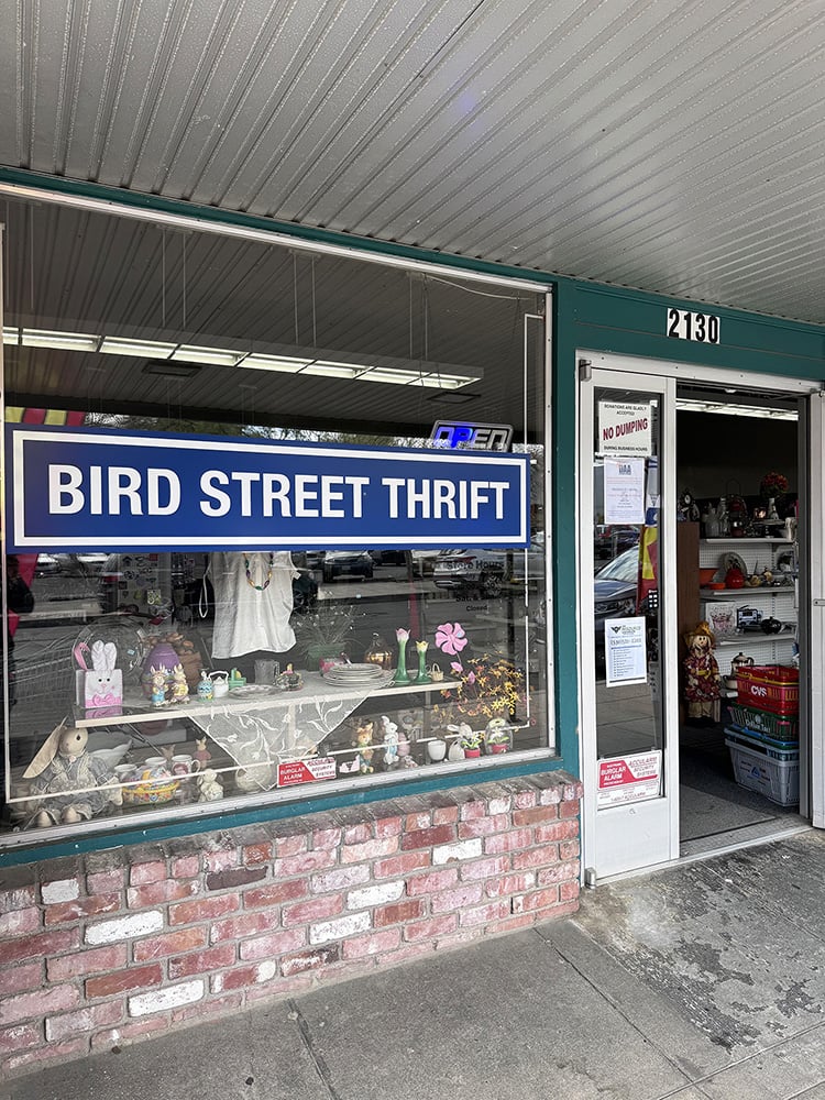 Bird Street Thrift in Oroville