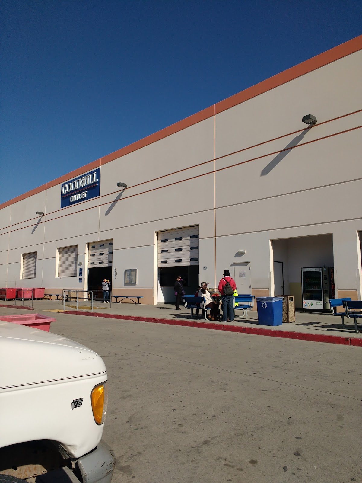Goodwill Outlet Center, Electronics Store and Donation Center in San Diego