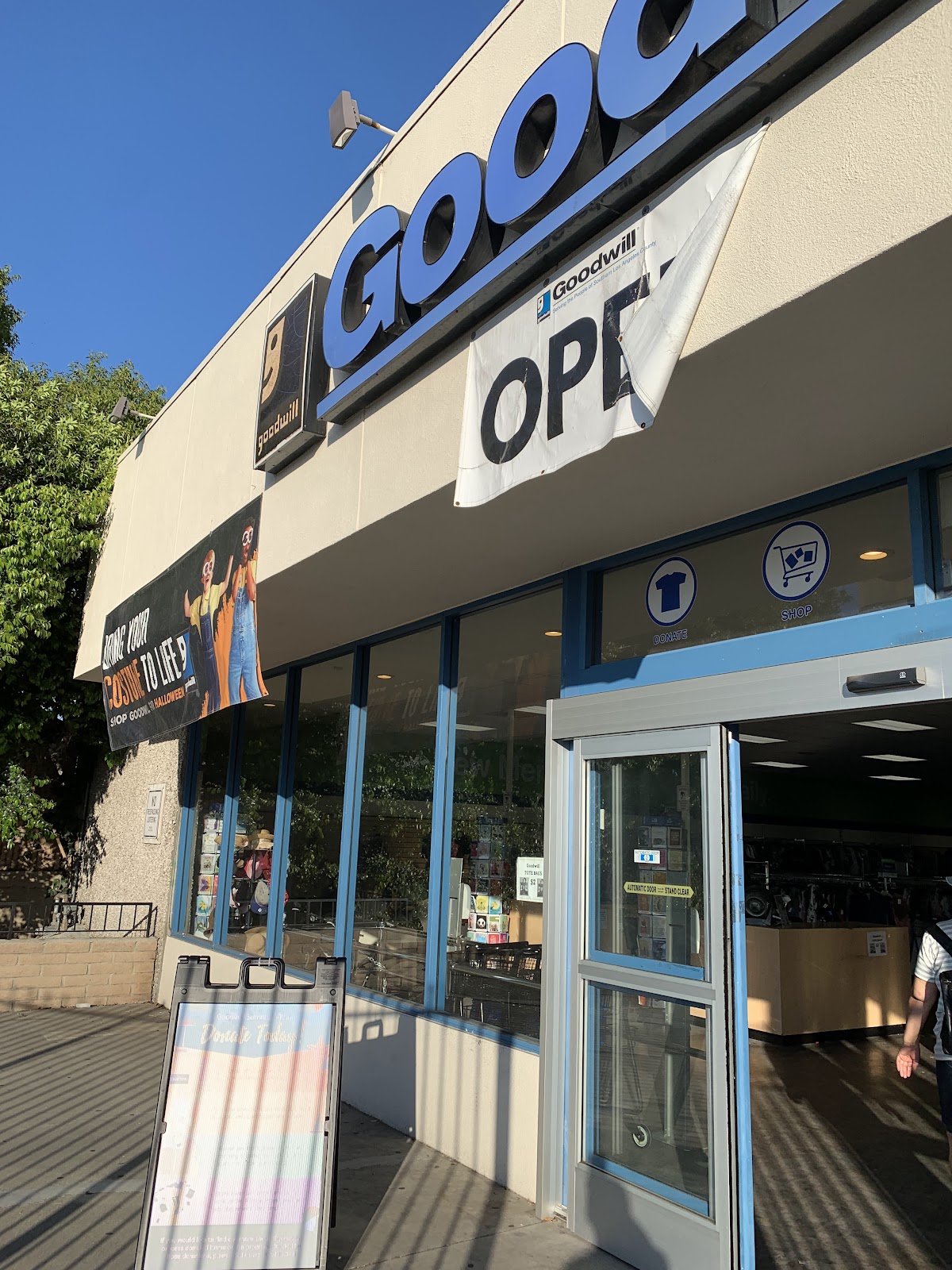 Goodwill Store & Donation Center in Long Beach