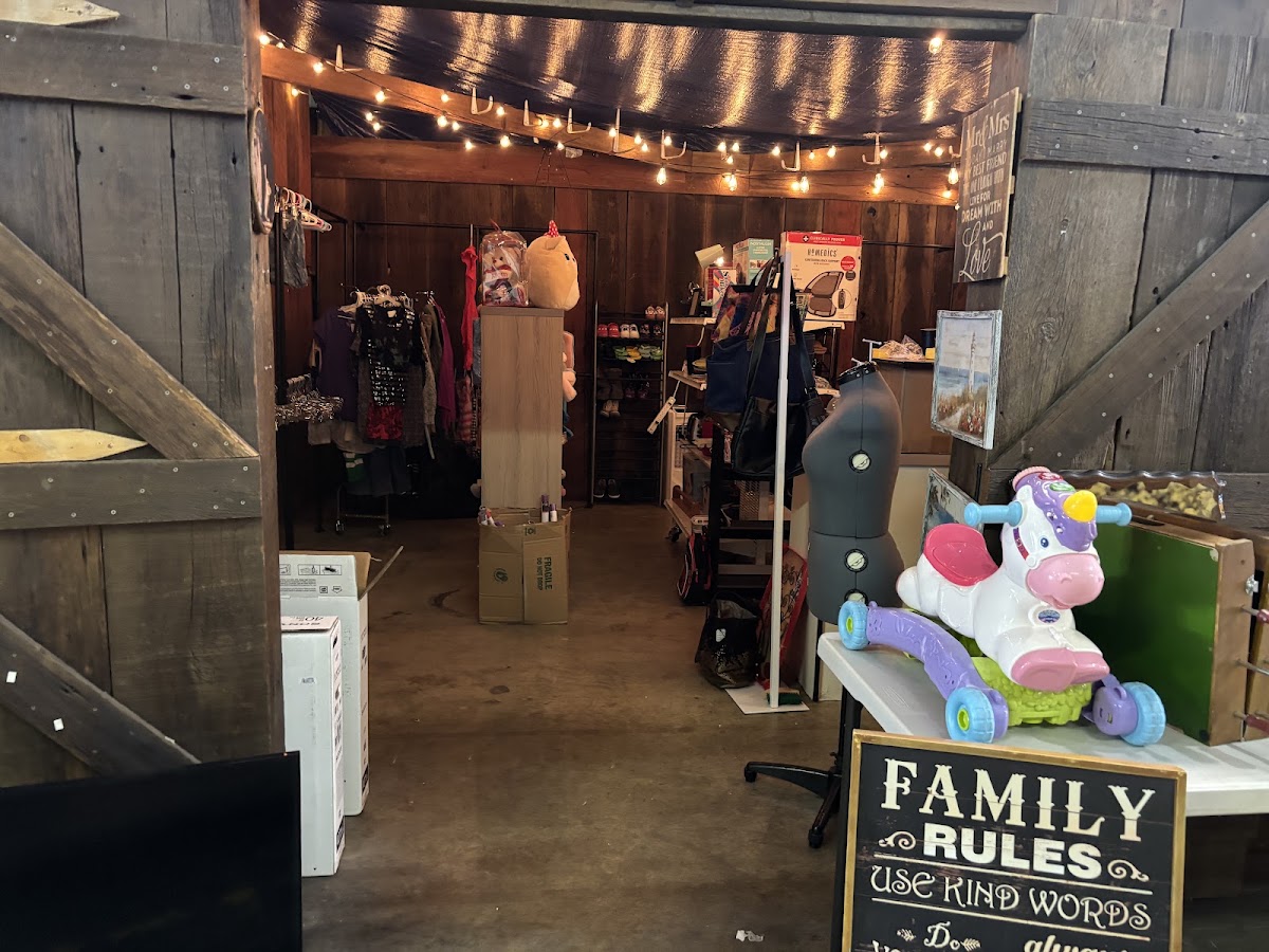Britt’s Thrift & Boutique in Sacramento