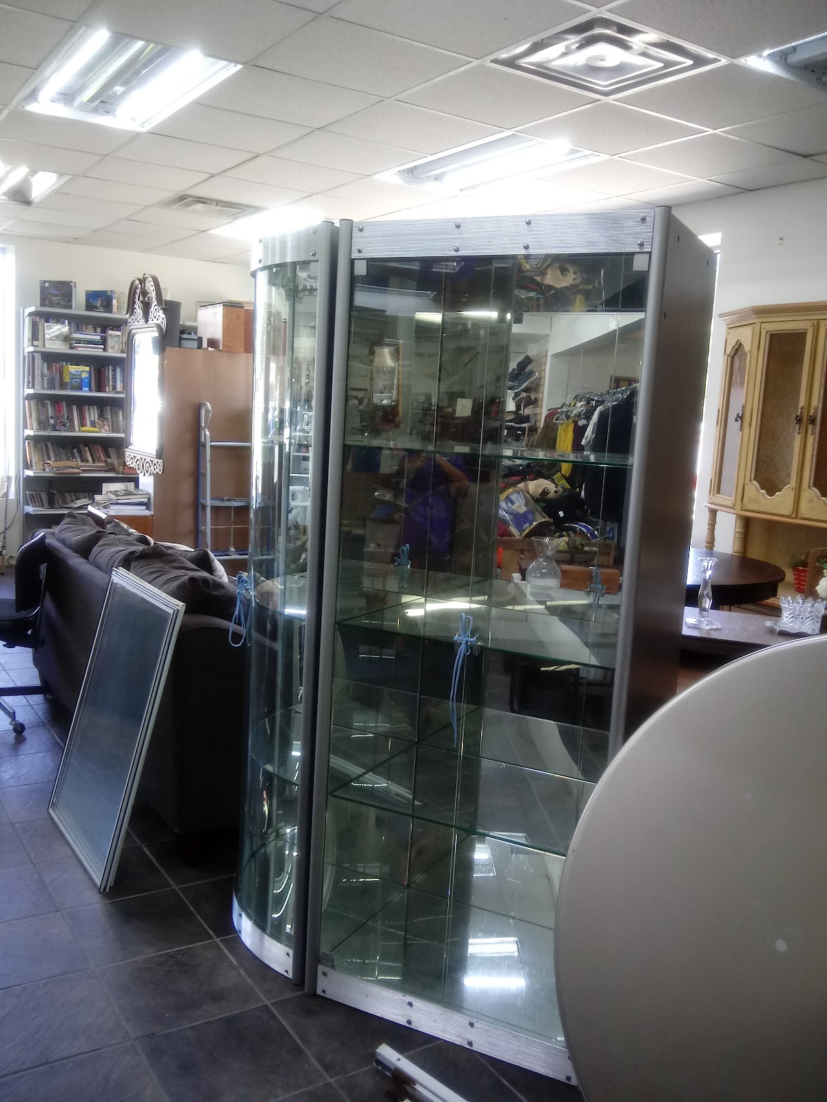 Christian center thrift store in Eastpointe