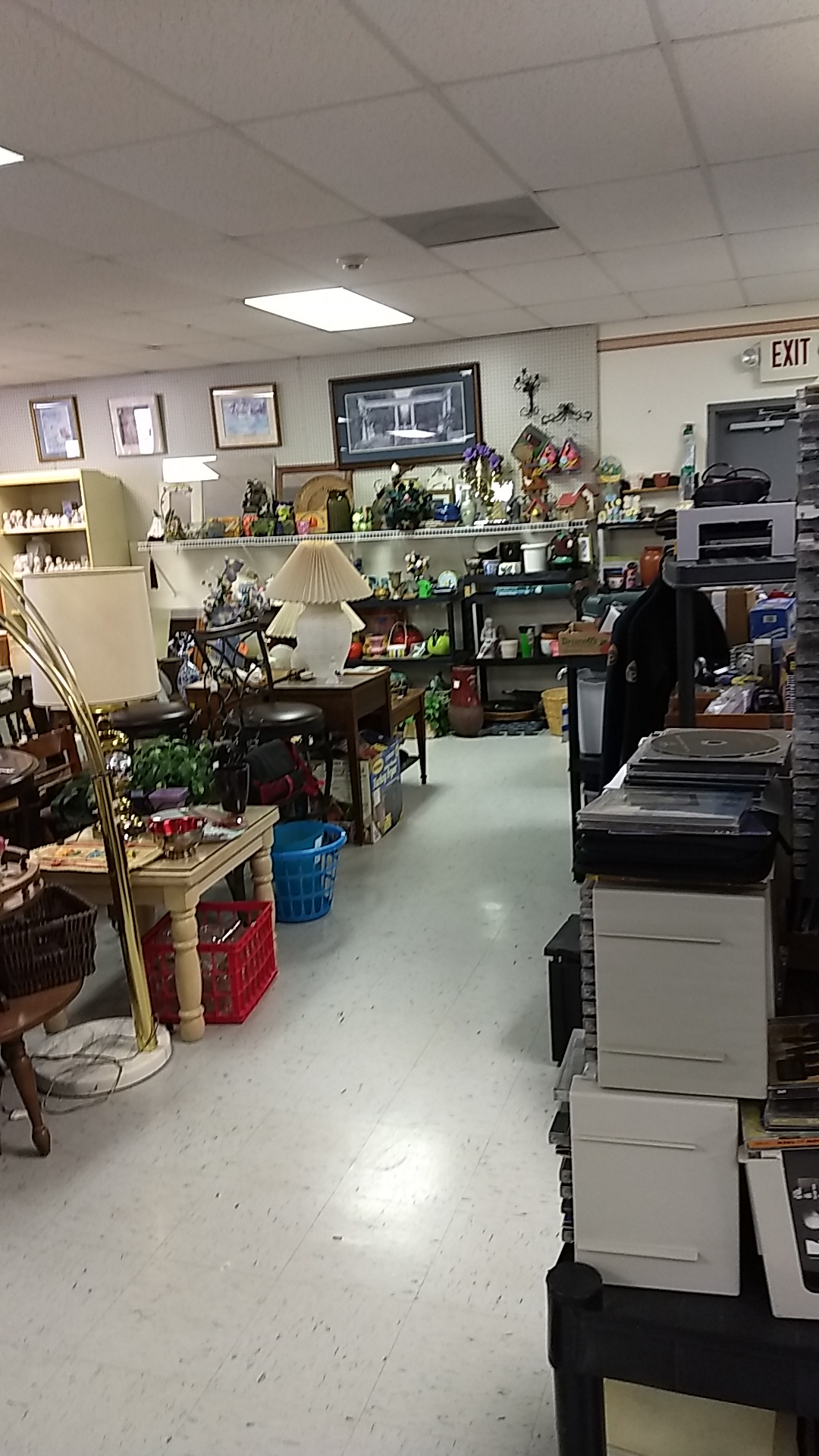 Monroe County Friends Of Animals Thrift Store in Madisonville