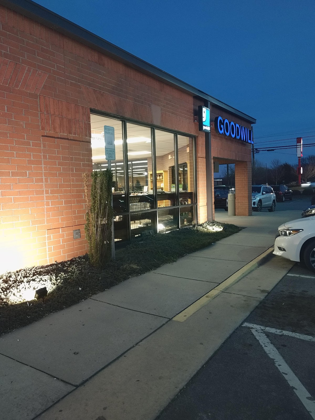 Goodwill Store and Donation Center in Mount Airy