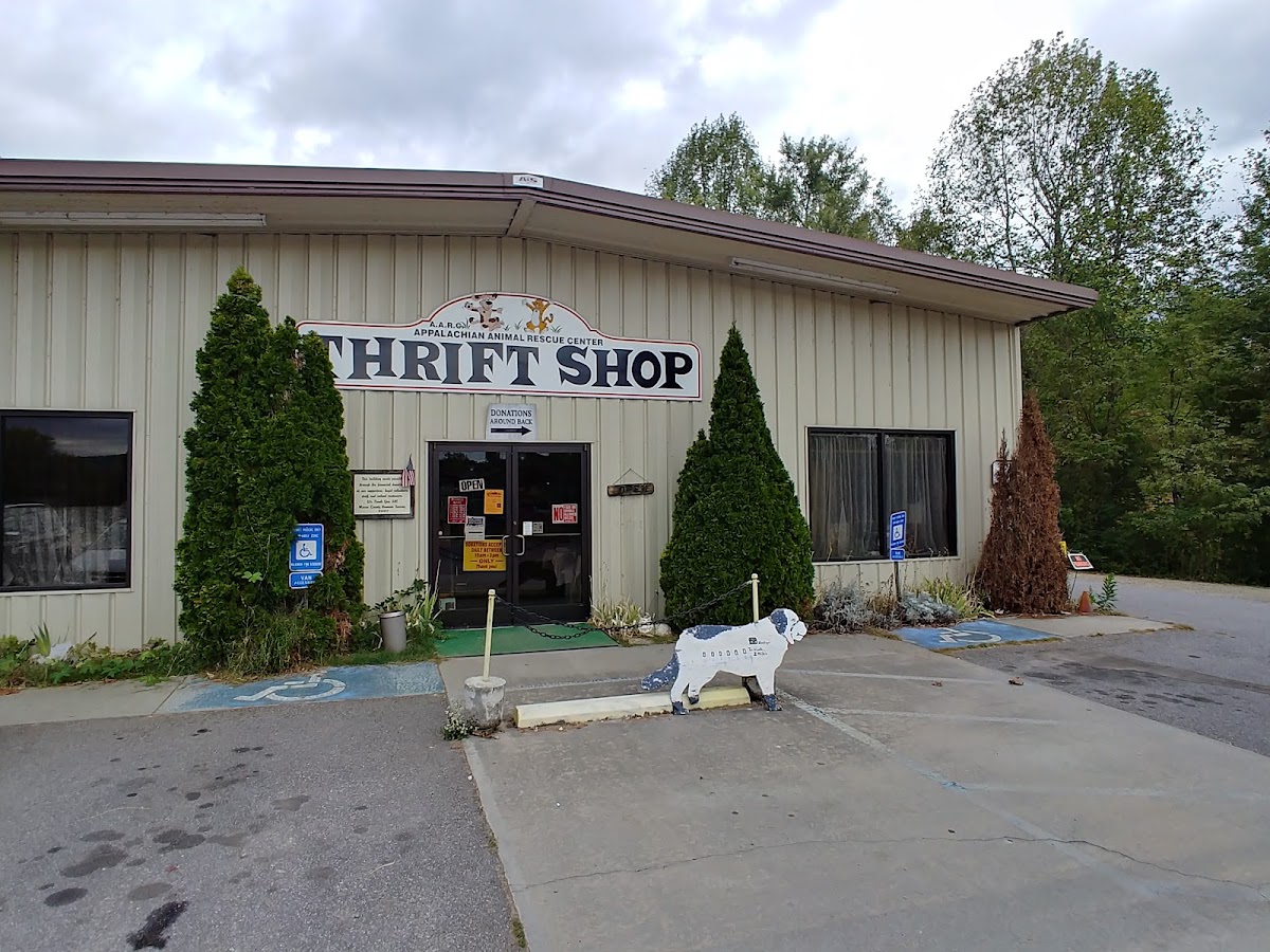AARC Thrift Shop in Franklin