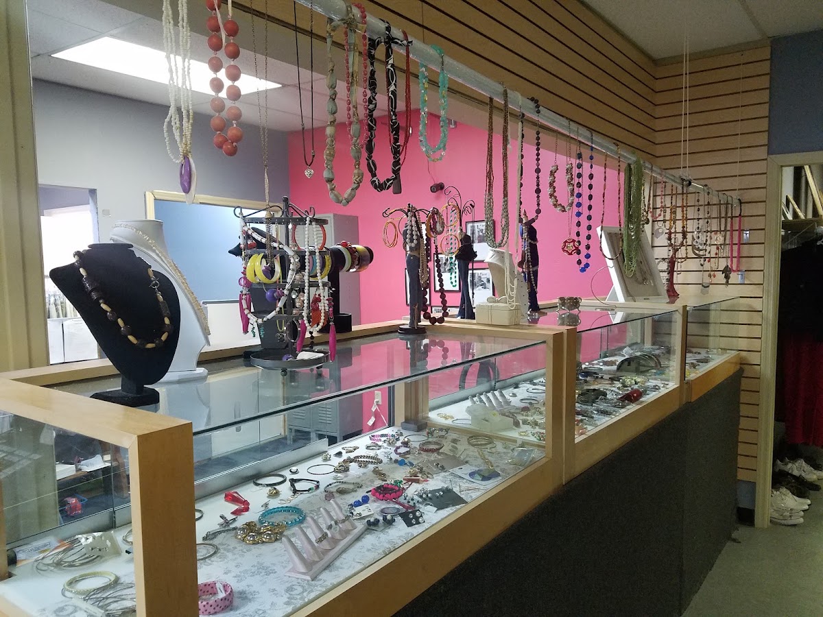 Cancer Thrift Store Walterboro in Walterboro