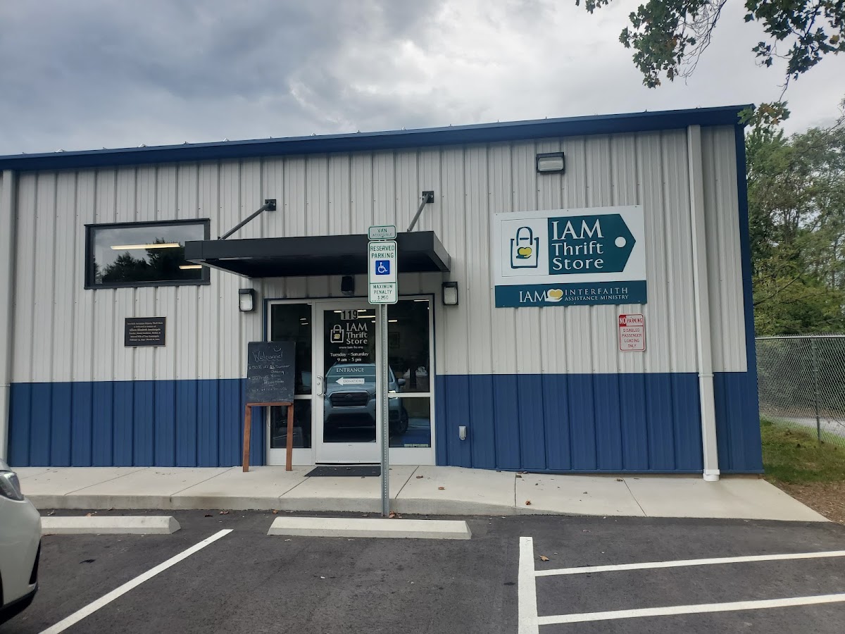 IAM Thrift Store in Hendersonville