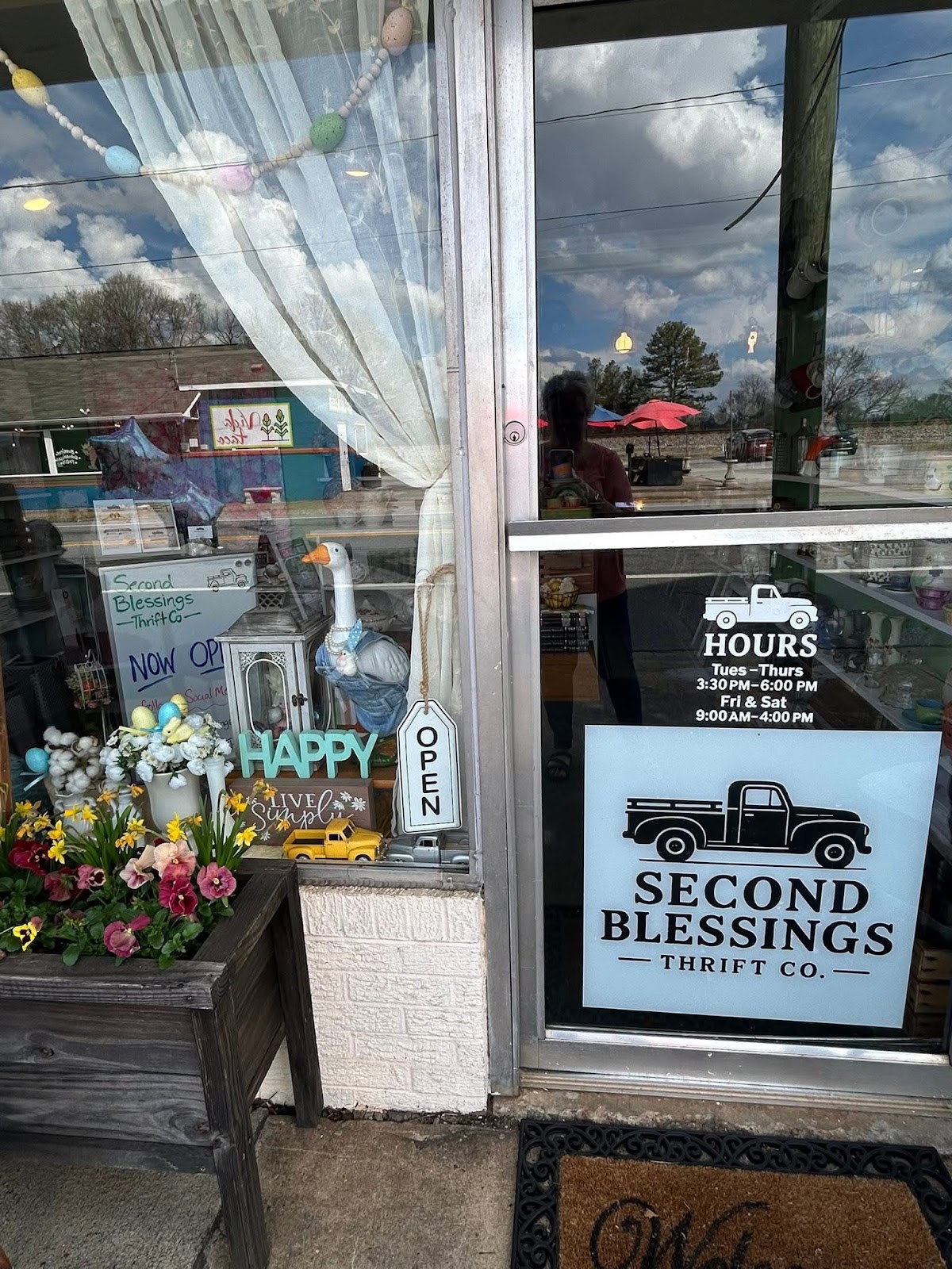 Second Blessings Thrift Co in Duncan