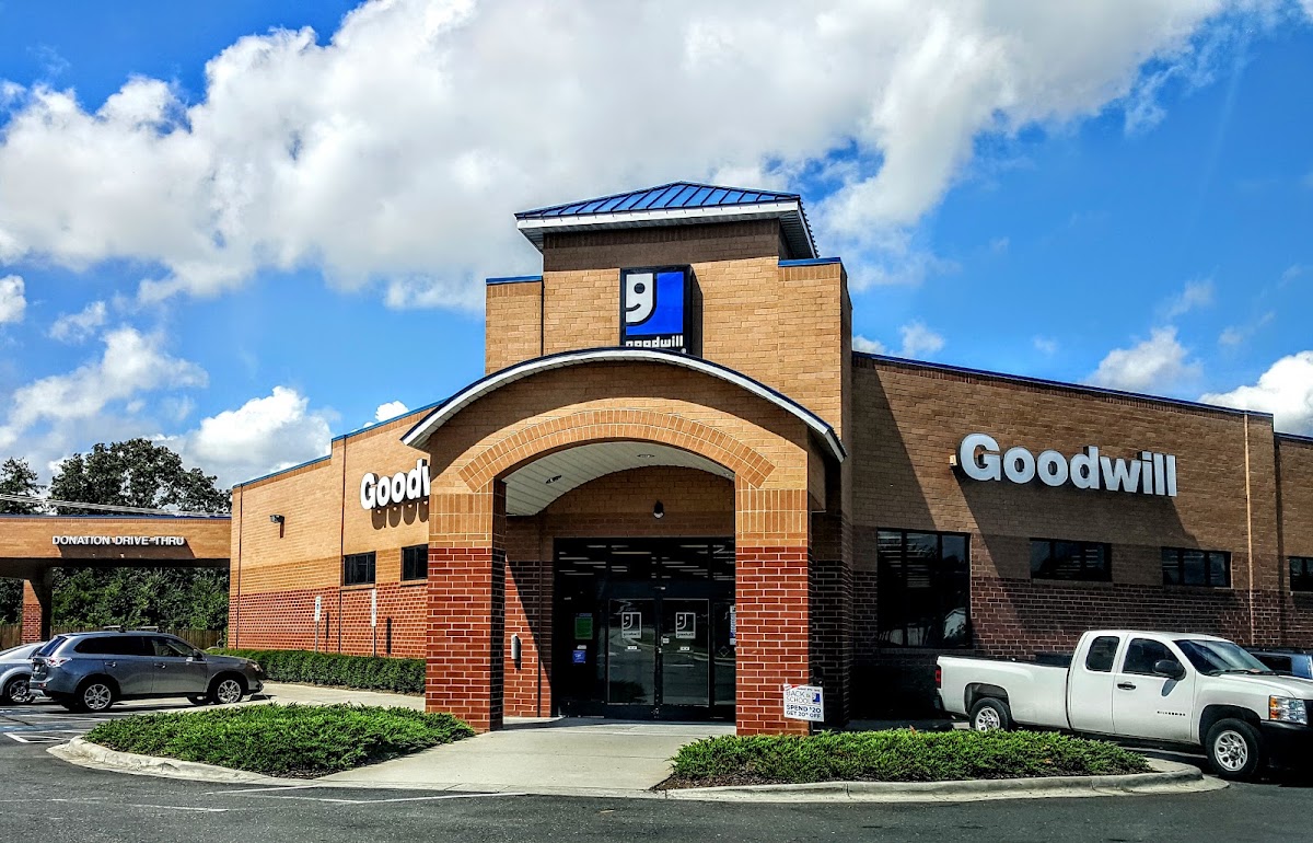Goodwill - Mt. Island in Charlotte