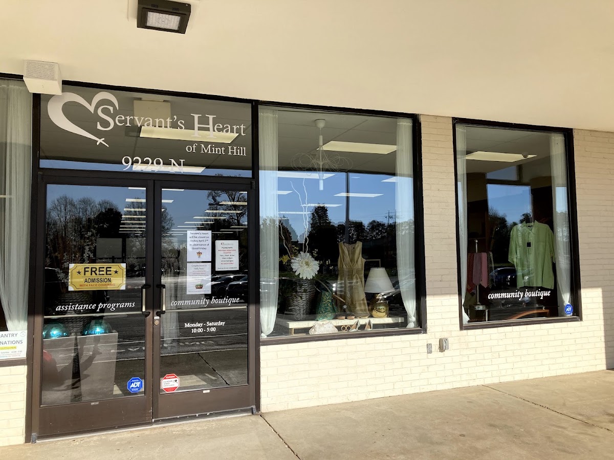Servant's Heart Community Boutique in Mint Hill