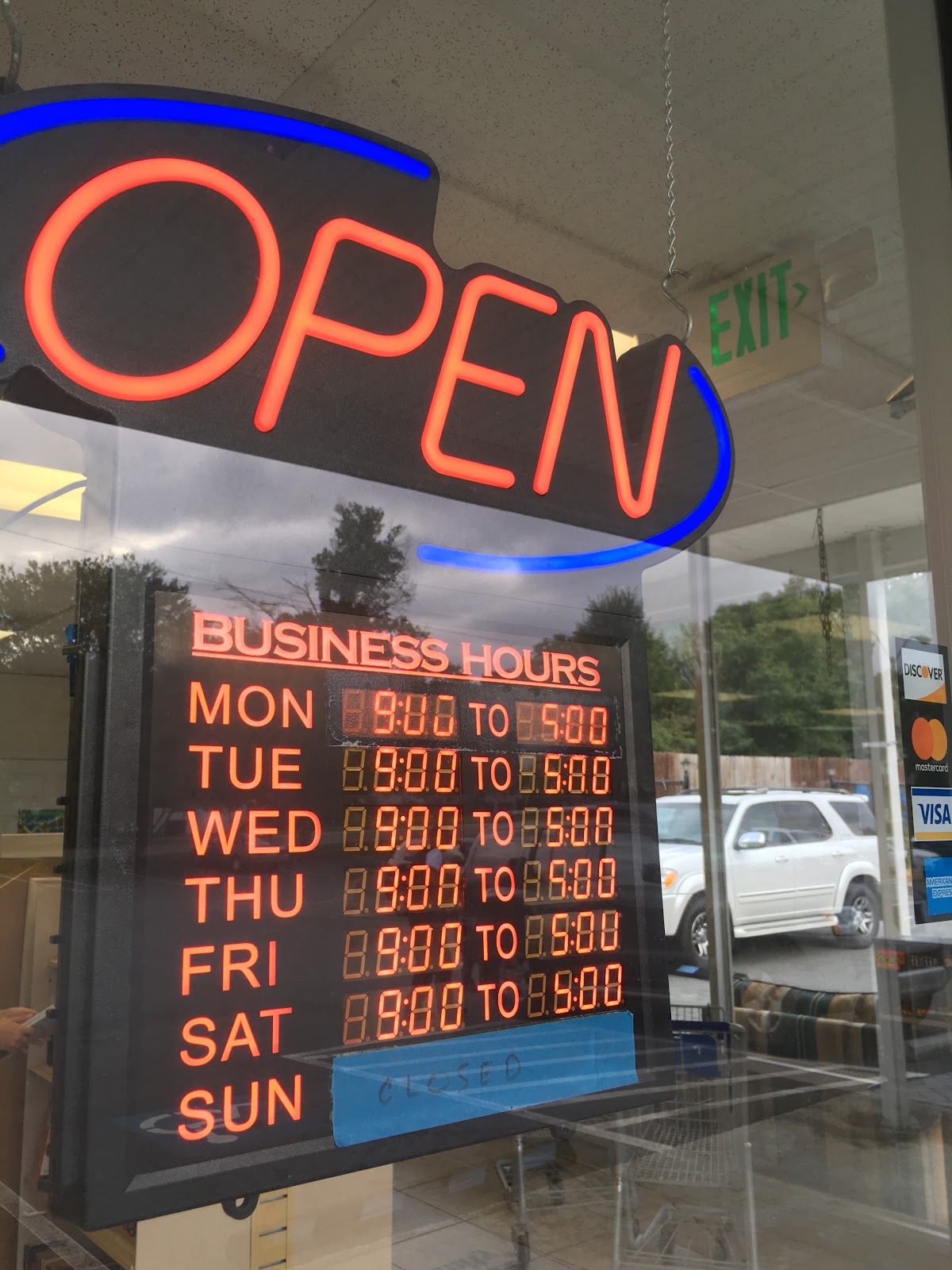 Habitat for Humanity ReStore in Cornelius
