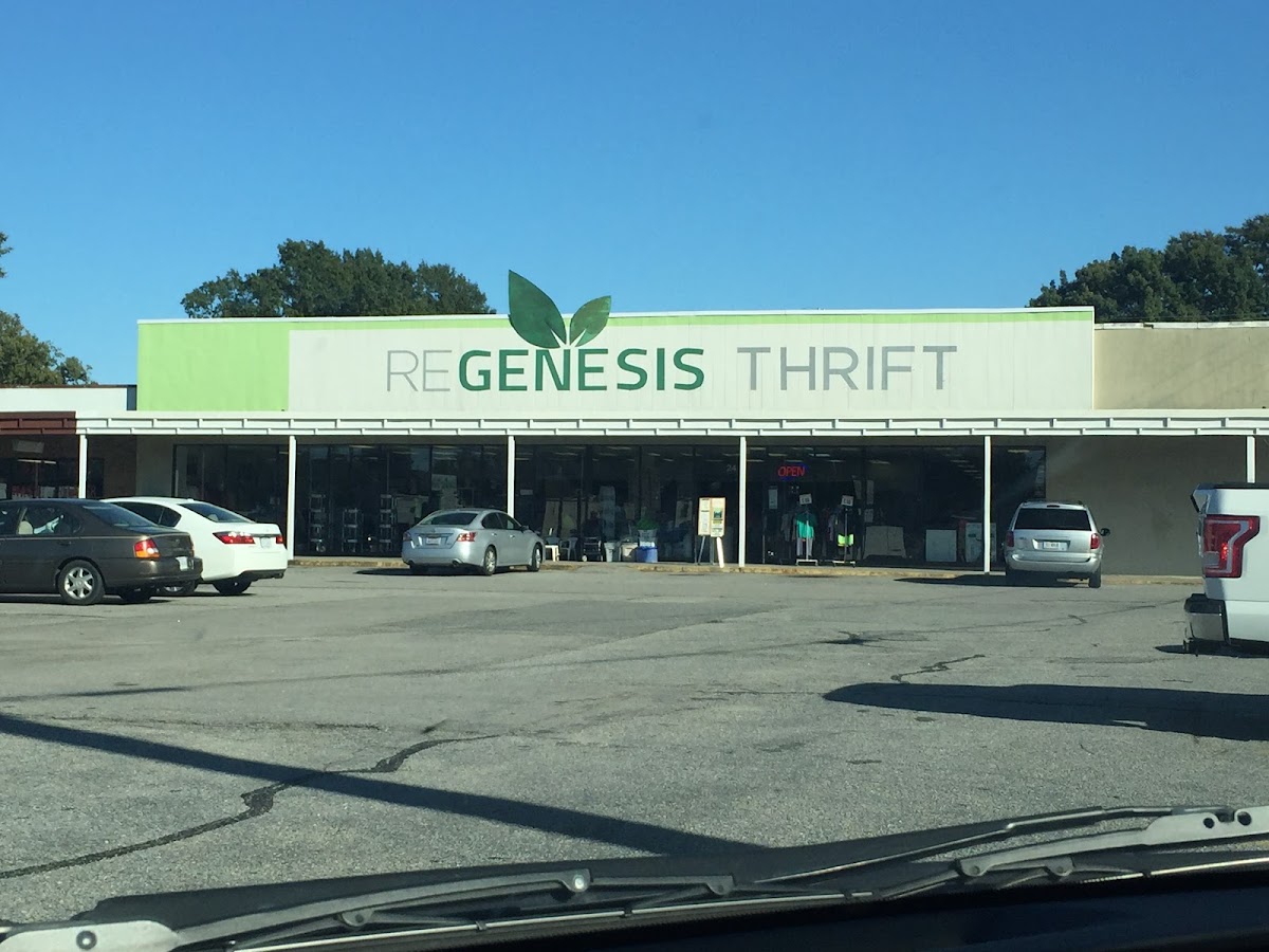 Regenesis Thrift in Colonial Heights