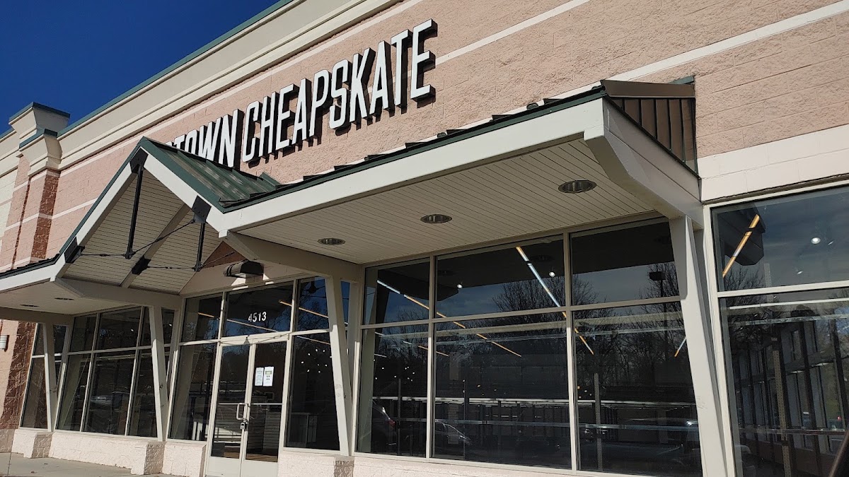 Uptown Cheapskate Commonwealth in Midlothian