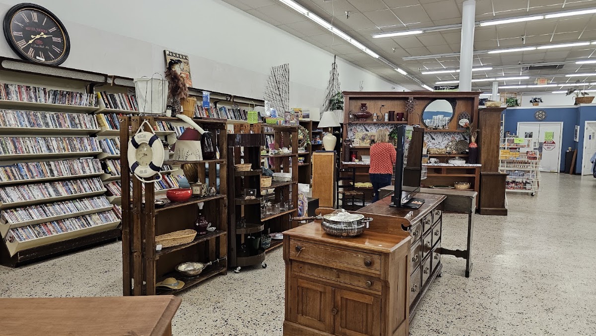 Valley Mission Thrift Store in Staunton