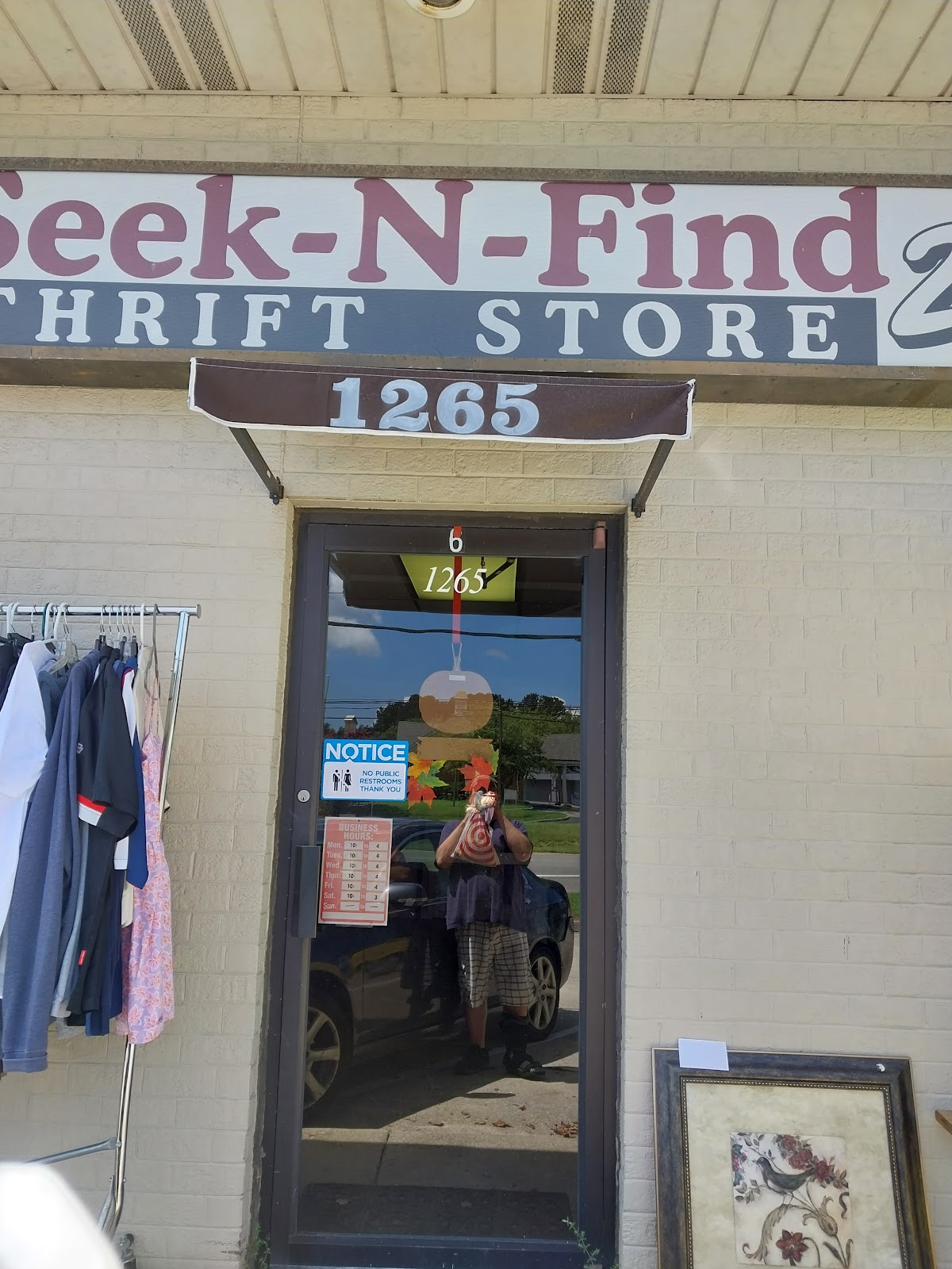 Seek N Find Thrift Store in Tappahannock