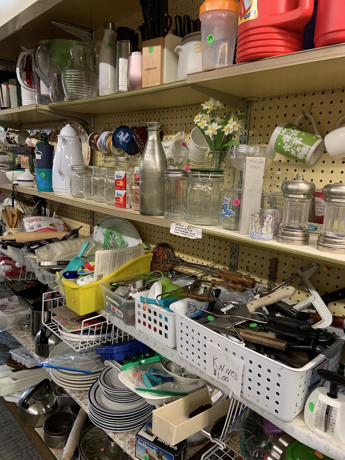 Episcopal Thrift Shop in Amherst
