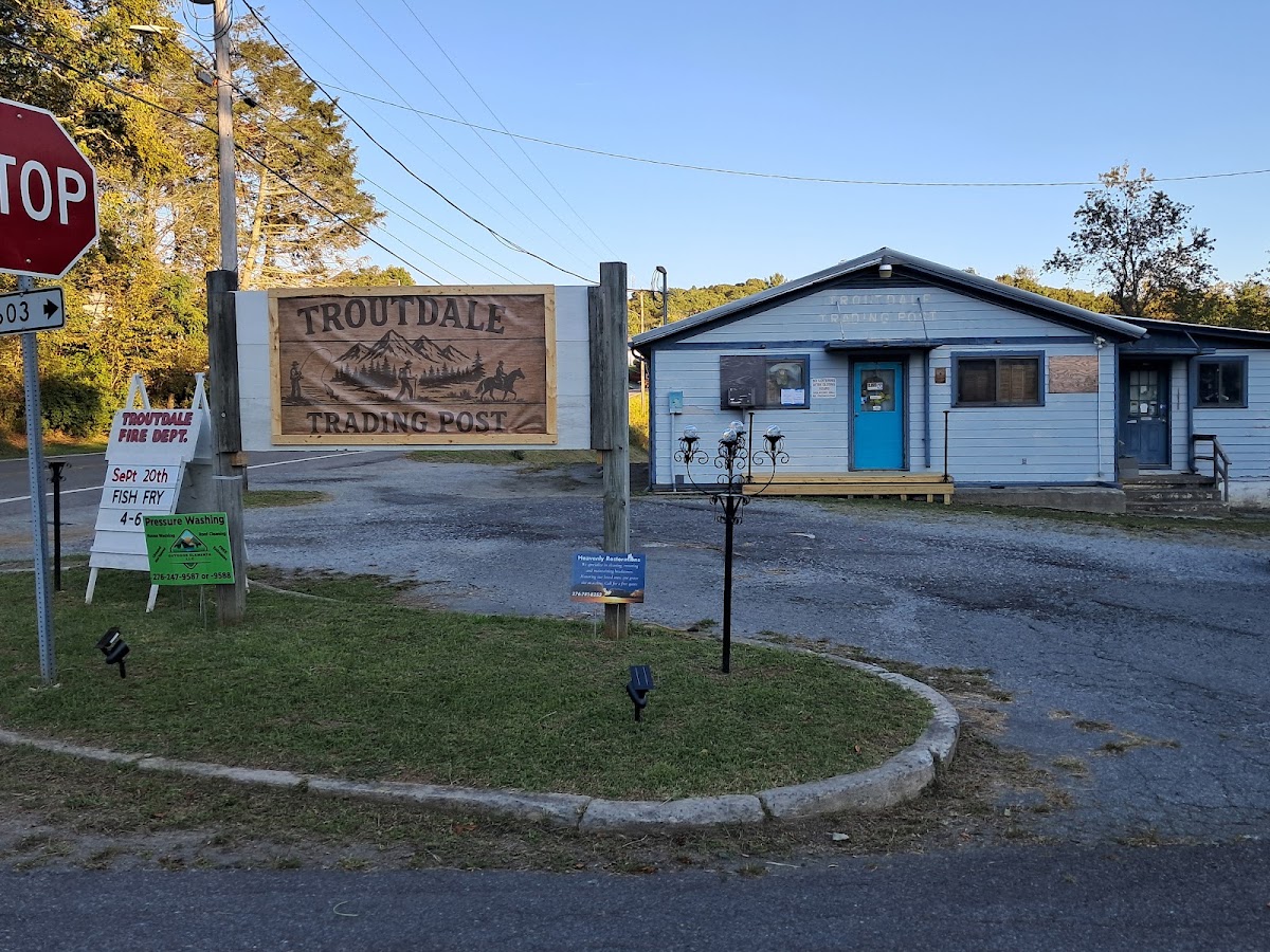 Troutdale Trading Post in Troutdale