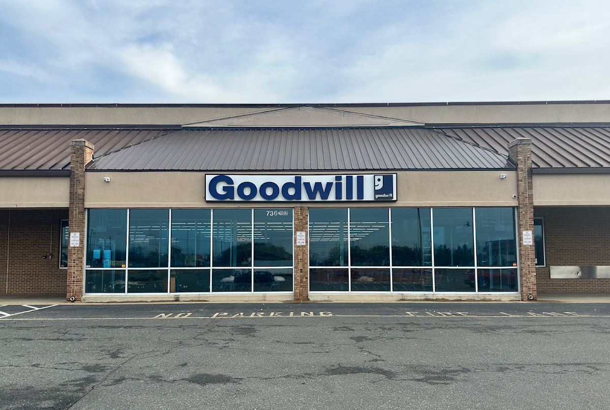 Goodwill Store - England Run in Fredericksburg