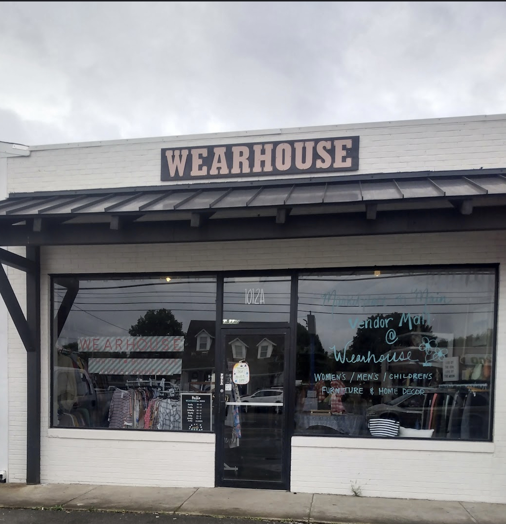 WearHouse in Lebanon