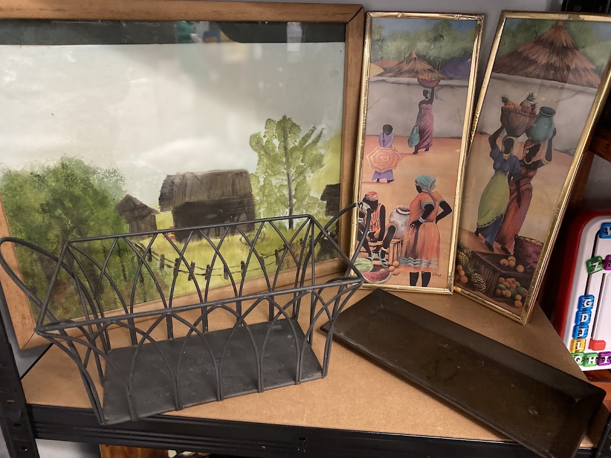 Lowery’s Thrift in Dyersburg