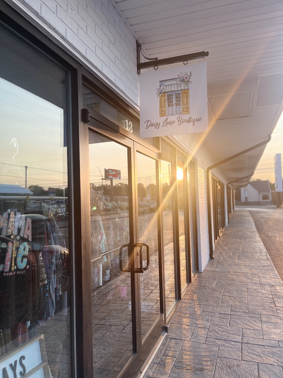 Daisy Lane Boutique in Cookeville