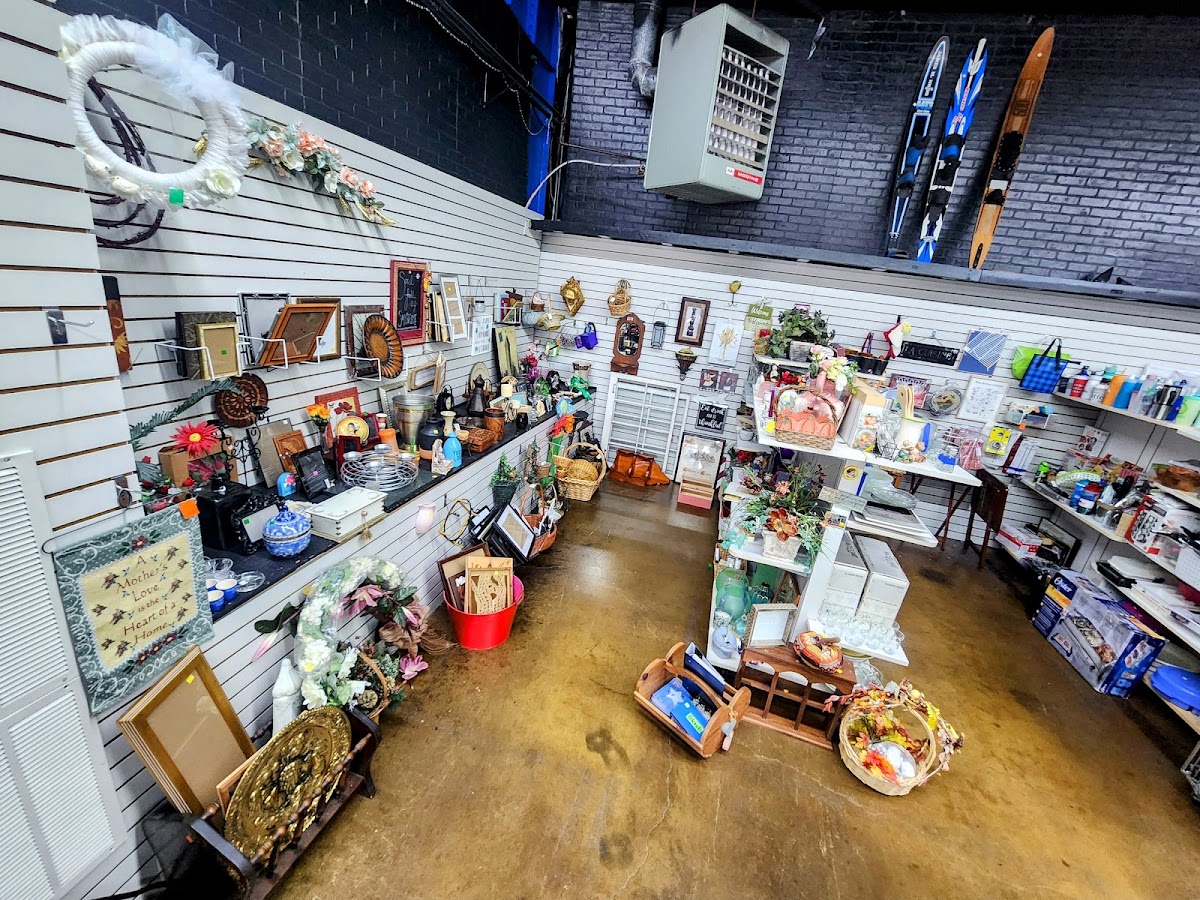 Bethel Thrift South Cookeville in Cookeville