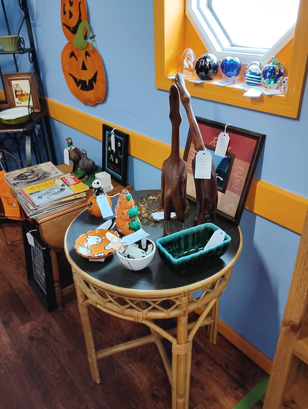 Wade's Antiques and Varieties in Dandridge