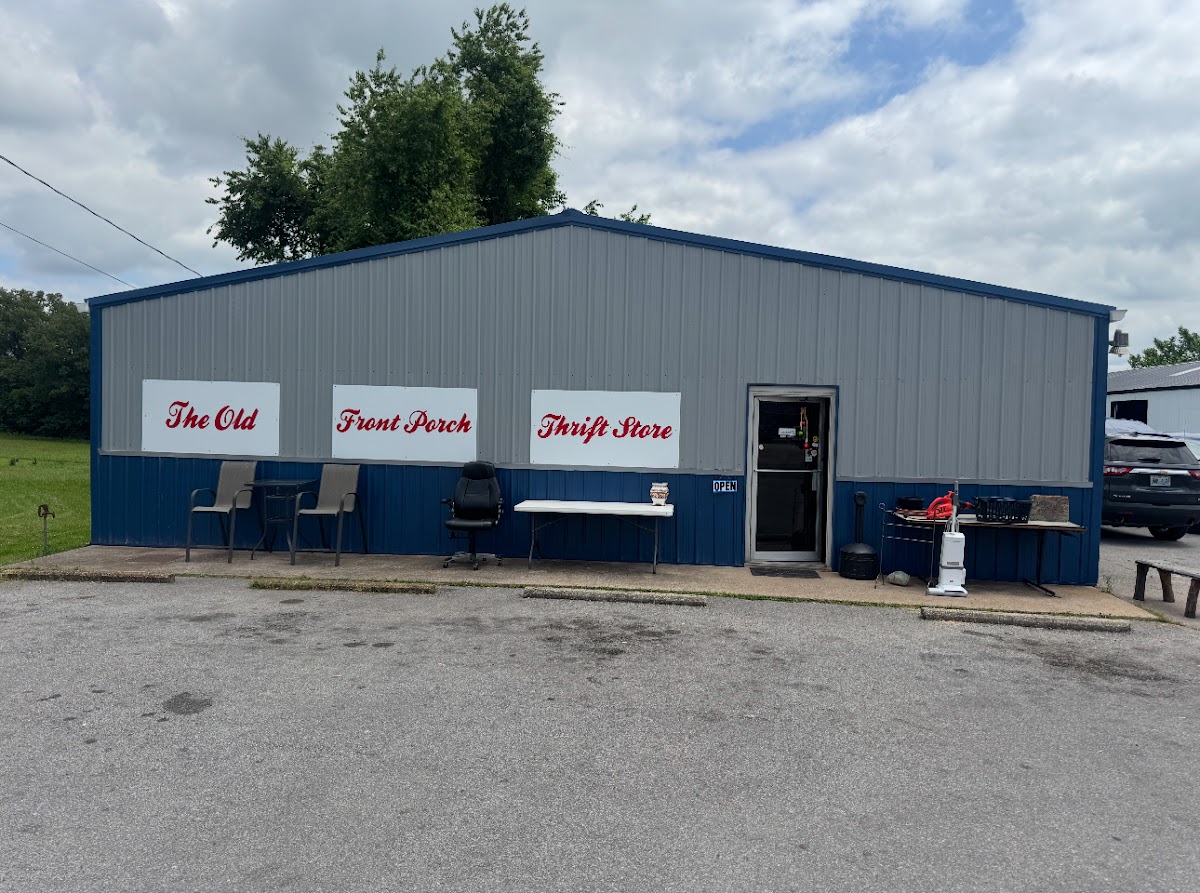 The Old Front Porch Thrift Store in Fulton