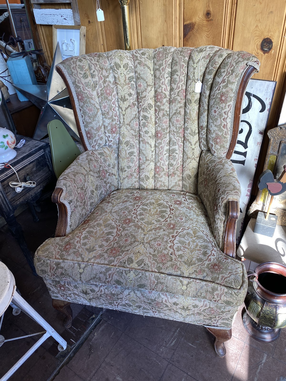 B&B Thrift in Ripley