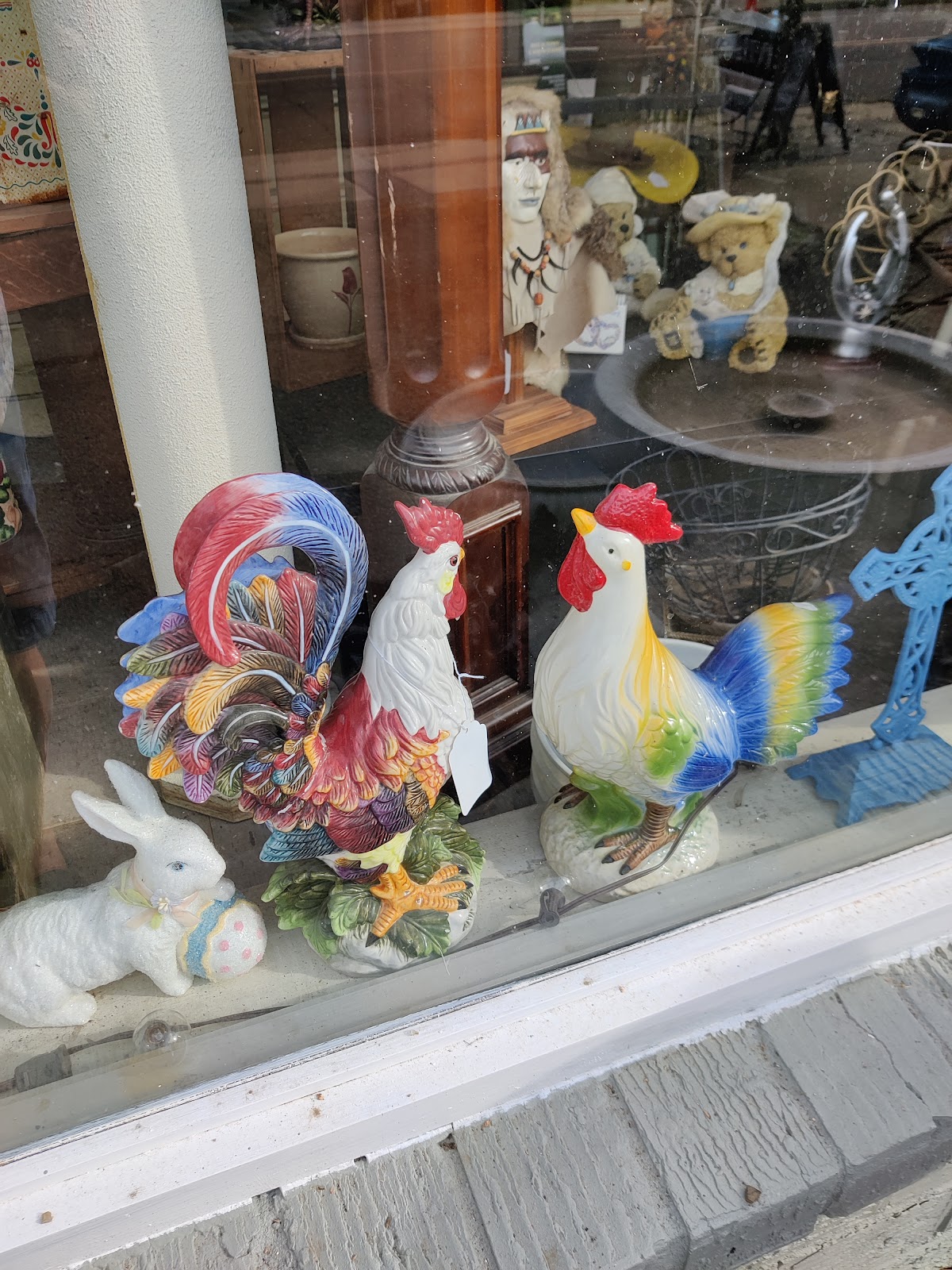 Hobock's House of Antiques and More in Ripley