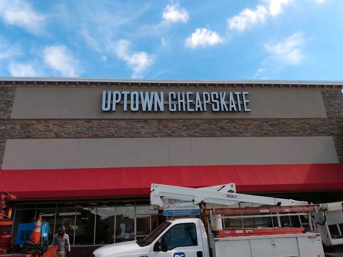 Uptown Cheapskate Timonium in Timonium