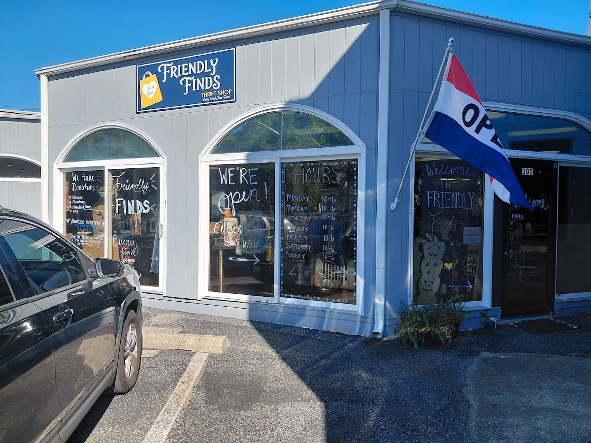 Friendly Finds Thrift Store in Easton