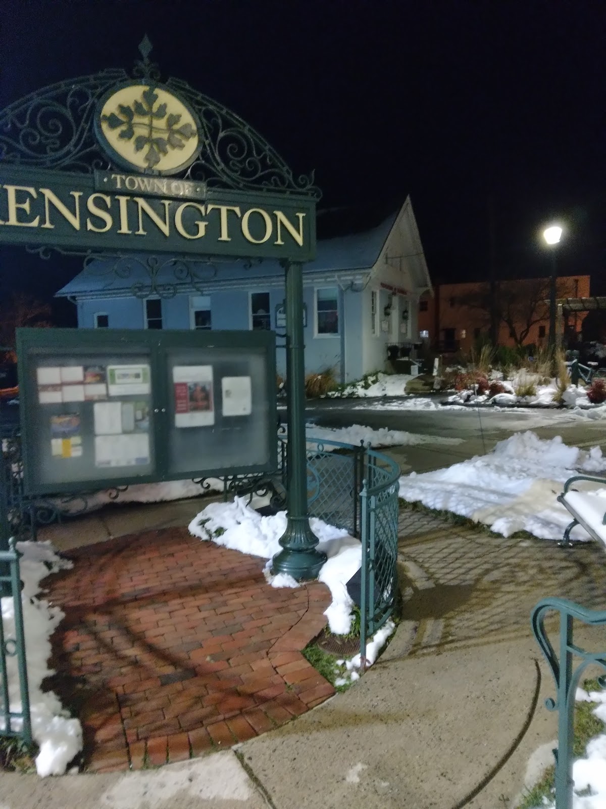 Prevention of Blindness Society Look Again Resale Shop in Kensington