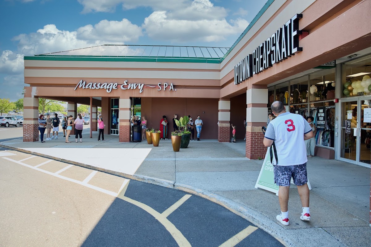 Uptown Cheapskate Langhorne in Levittown