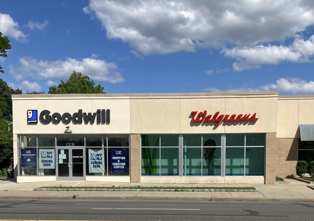 Goodwill NYNJ Store & Donation Center in Larchmont