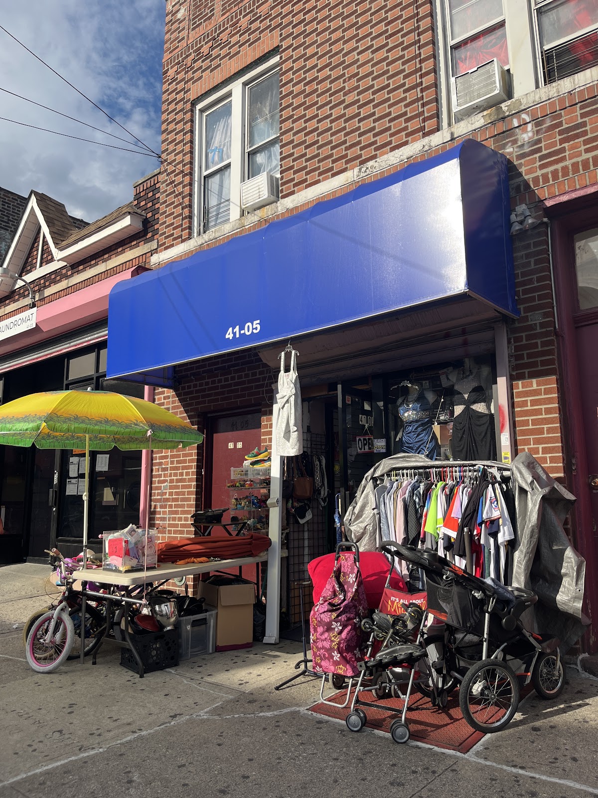 Loly’s Thrift in Queens