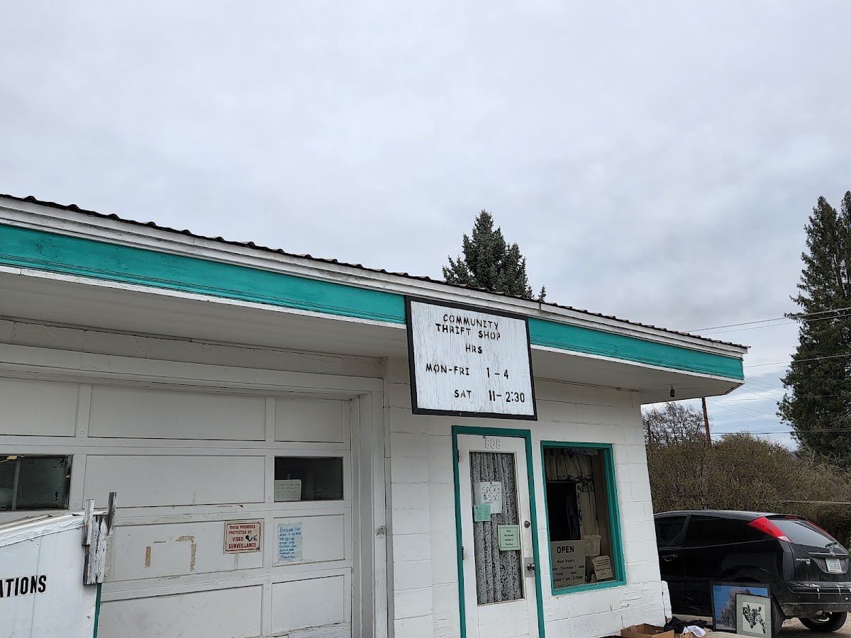 Libby Community Thrift Shop in Libby