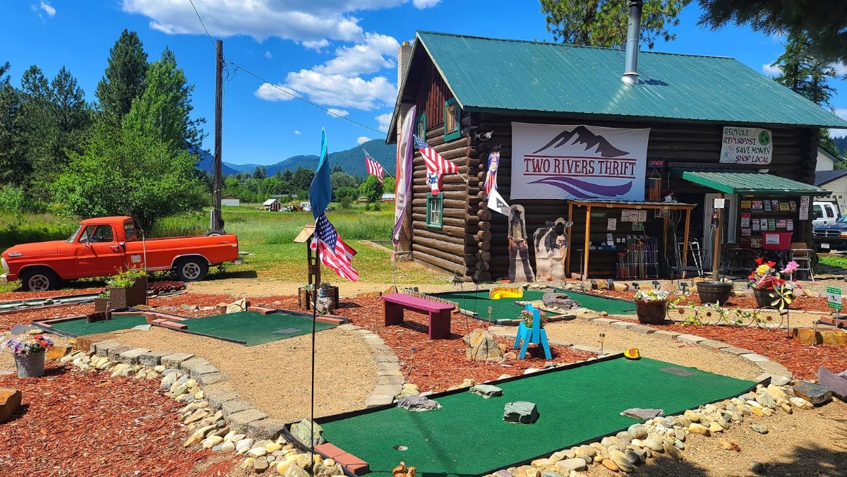 Two Rivers THRIFT STORE & Minigolf in Saint Regis