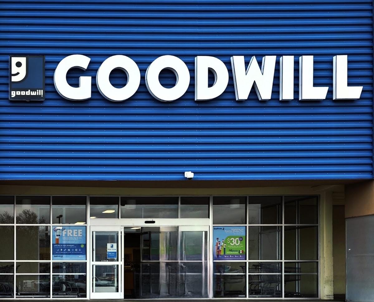 Goodwill- San Mateo in Albuquerque