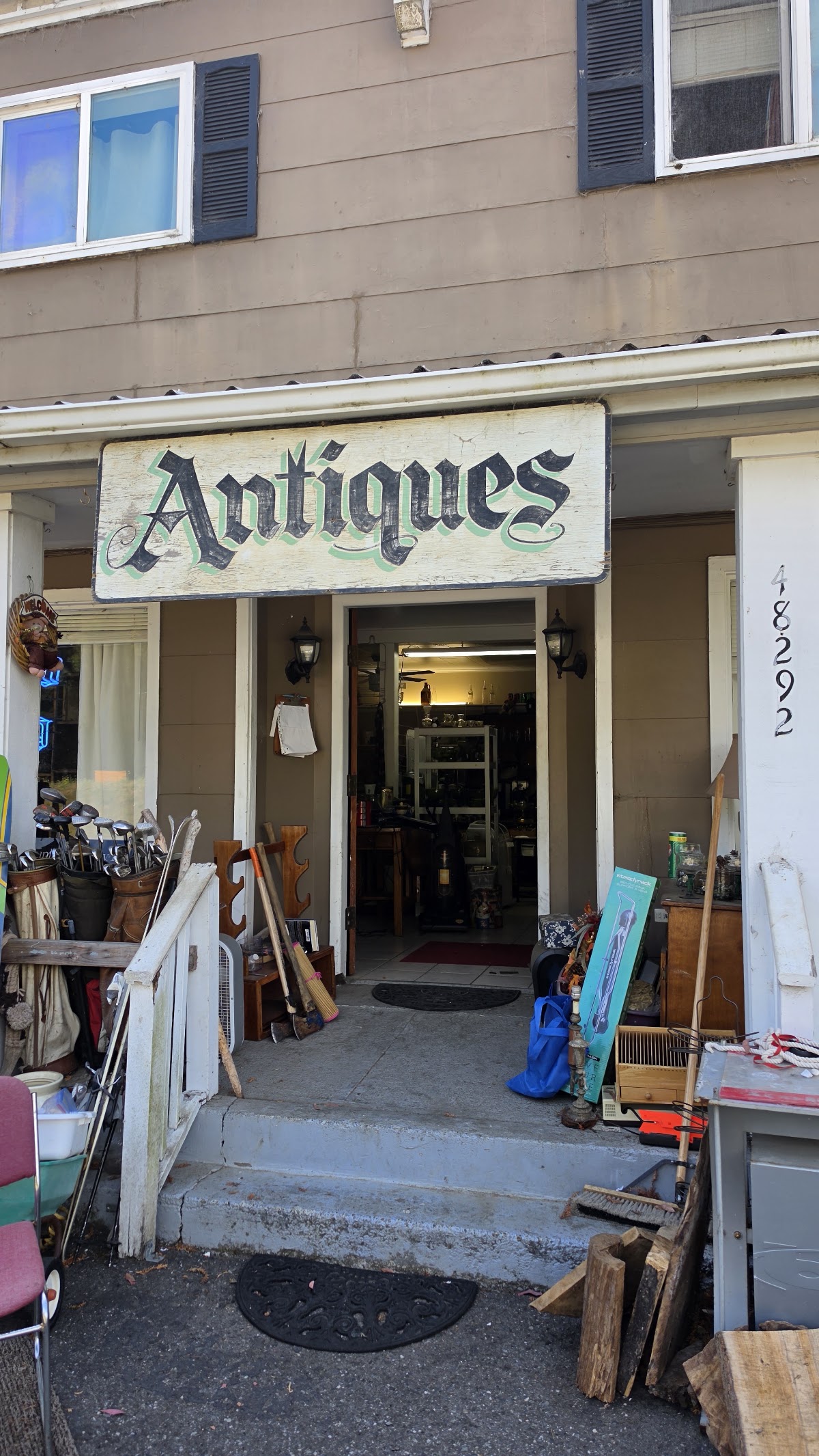 Neat Old Stuff in Langlois