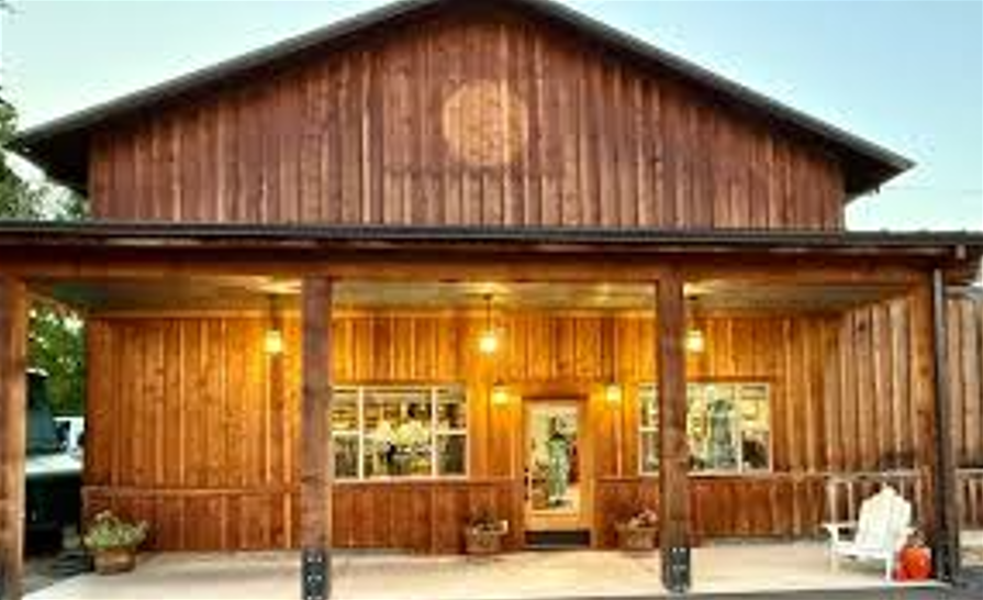 S&S Estate Liquidators/S&S Corner Treasures in Hood River