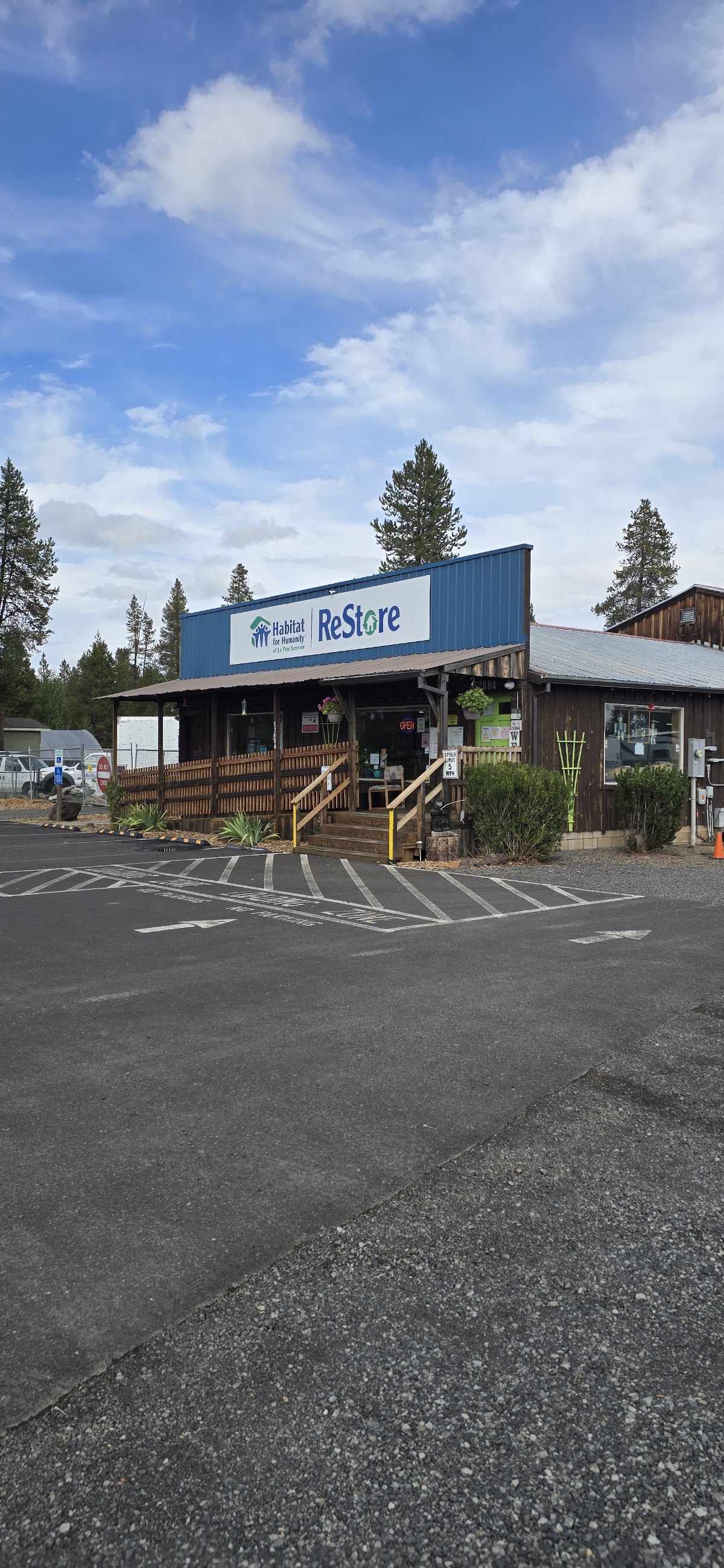 Habitat for Humanity of La Pine Sunriver ReStore in La Pine