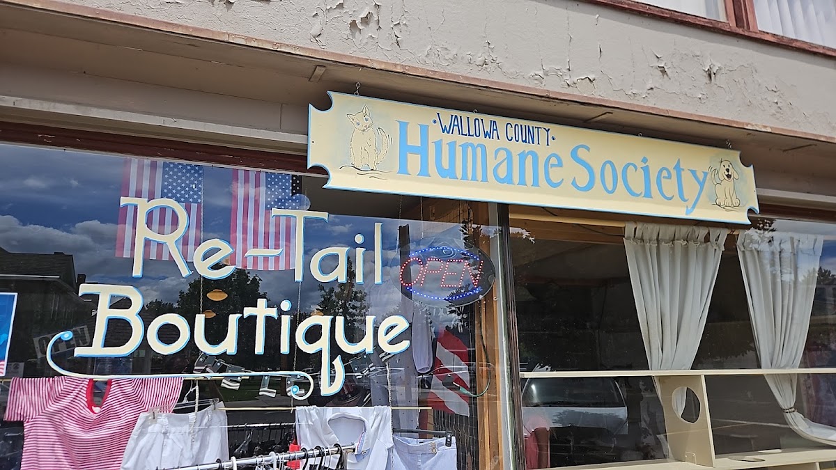 Wallowa County Humane Society Re-Tail Boutique in Enterprise
