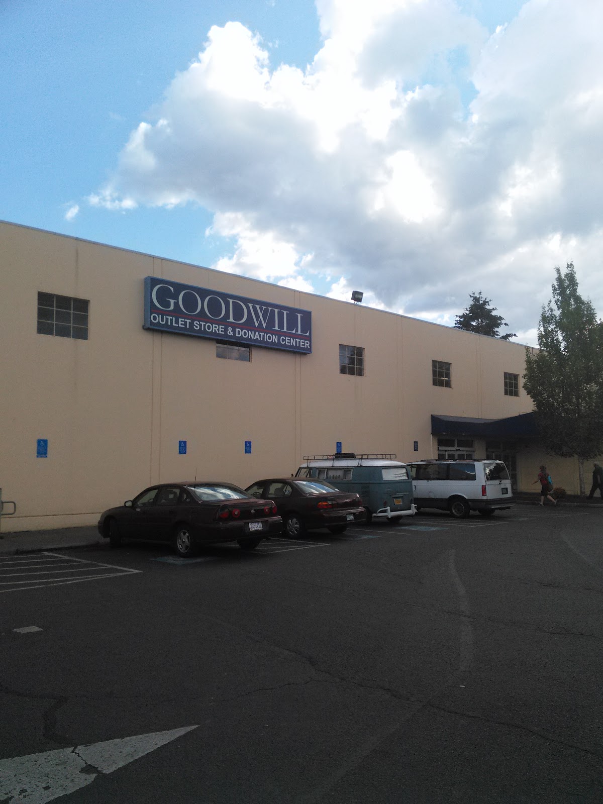 Goodwill Industries of the Columbia Willamette in Milwaukie